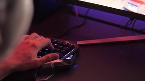 ¡Sube Niveles Como Profesional y Mantente En La Cima! 🖱️⌨️ 🥇 Nuevo Keypad Z1 de GameSir ➡️ Compra aquí: https://goo.gl/zTkJA6 Ya Disponible en #iTechCol | Binden