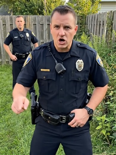 Cops trespass on private property without a warrant #copsoftiktok #copstory #storytime #story #stories #fyp