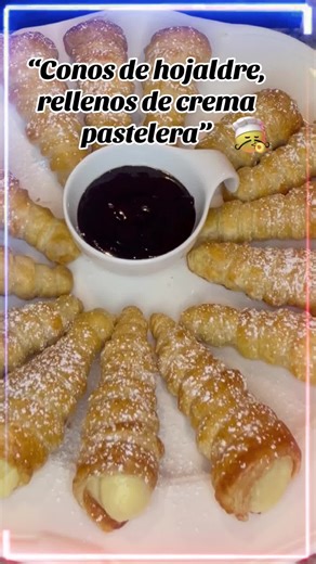 Conos de hojaldre rellenos de crema pastelera 🤤 #postres #recetafacil #pasteleria #fyp #parati