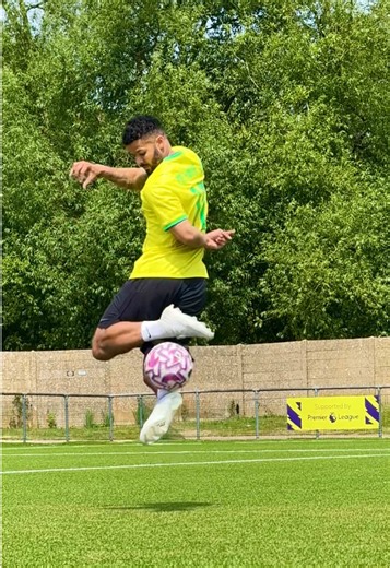 Amazing Football Skills You Need to See