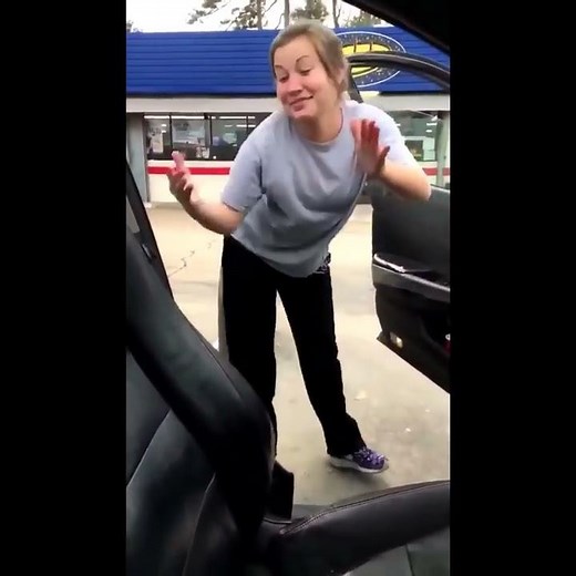 White Girls "Slim Thick With Yo Cute Ass" DANCE Fetty Wap Jimmy Choo Vine - Viral Instagram Twitter