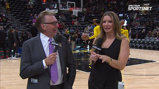 Robert Horry speaks on the #Lakers recent high play, the new addition of Spencer Dinwiddie, and congratulates Allie Clifton on being the first woman in #Lakers history to call a game on Spectrum SportsNet. | Spectrum SportsNet