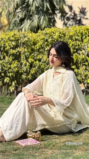 Latest Girls Poses💫Try This Poses🔥#trending #ytshorts #shorts @Create_poses