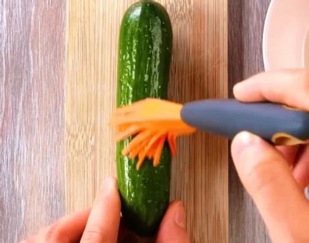 4.5M views · 7.3K reactions | Cool kitchen hacks to save time & effort! | 5-Minute Crafts | Facebook