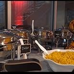 VEVOR Chafing Dish Buffet Set, 5 Qt 4 Pack, Stainless Steel Chafer with 4 Full Size Pans, Round Catering Warmer Server with Lid Water Pan Folding Stand Clip, for Weddings Parties Banquets, Silver