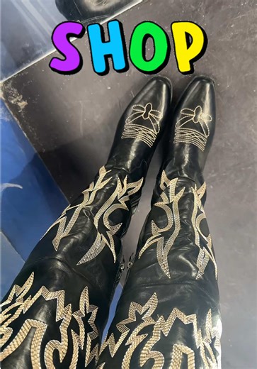 🔥 Cowboy Over-the-Knee High Boots for Women with Embroidered Stitching 🔥 These boots are NOT for blending in 🤠✨ — they’re tall, bold, and stitched to steal the spotlight. Designed with statement embroidered cowboy detailing and a dramatic over-the-knee silhouette, these boots instantly elevate jeans, skirts, and dresses. Western meets high-fashion energy… the kind of boots people stop you to ask about. 👉 If you like compliments, add to cart now. If you don’t—keep scrolling. #CowboyBoots #Ove