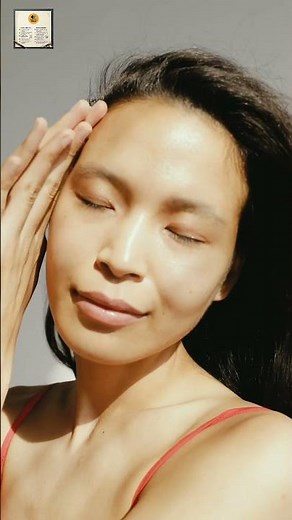 Is Your Hand Skin Peeling Suddenly? 😳 The Real Reason Will Surprise You!