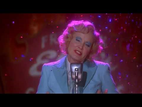 American Horror Story: Freak Show - Jessica Lange sings 'Life on Mars' (Season 4, 2014/15) [FX]