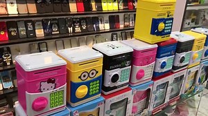 وصول الوجبة الجديده من القاصة الاصلية😼 وليست التقليد 👈الاصلللللللليه 👉 بكفاءه عاليه في العمل وجوده في الصنع واشكال لن تجدها في اي مكان اخر بـ٢٥ الف دينار مع التوصيل🚕 المجاني للحجز ارسال رساله للبيج وتحتوي الشكل المطلوب والعنوان والرقم روما ستور الاول 1️⃣ عالمياً 🌎 ---------------------------------------- لأي استفسار : 07727566906 1️⃣ الفرع الاول : مول المنصور الطابق الاول مجاور البسة ستيفانيل او عند بداية درج الصعود للالعاب والسينما 07709244876 2️⃣ الفرع الثاني : حي الجامعة شارع الربيع مقاب