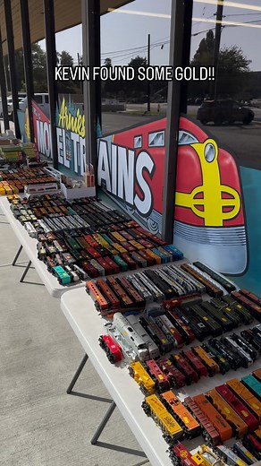 NEW COLLECTION JUST IN!! A TON of blue box rolling stock built up well!! | Arnie's Model Trains