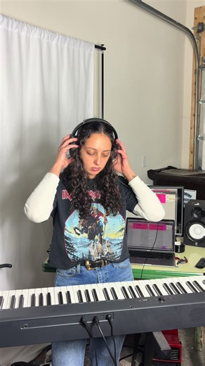 here’s that humming and clacking tutorial you asked for