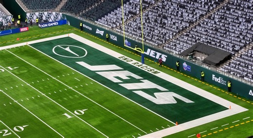 New York Jets Are Working Out "Intriguing" Quarterback Who's The Son Of NFL Coach