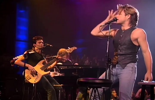 BON JOVI "An Evening with Bon Jovi" 1992 Concert. (FULL LENGTH) KEEP THE FAITH: "An Evening with Bon Jovi" show, filmed at Kaufman's Studios Astoria in Queens, New York City, in 1992. This MTV concert special was aired in late 1992 before the release of their album Keep the Faith and was later released commercially in 1993. The band also played other shows in New York City around that time, including at Wolfgang's on October 25, at Kaufman Astoria Studios on October 27, and the Hard Rock Cafe on