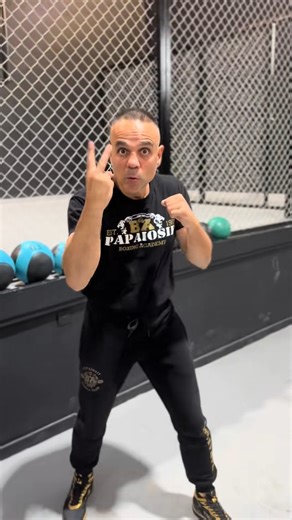 163K views · 3.6K reactions | Three Techniques to Dodge Your Opponent's Jab Using Footwork 壘#boxing #fyp #fblifestyle | Boxing Style | Facebook