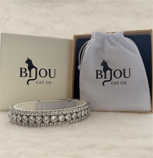 Luxury Diamond & Velvet Breakaway Cat Collar - Bijou Cat Co.® - Etsy