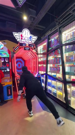 Timezone Hyper Pitch