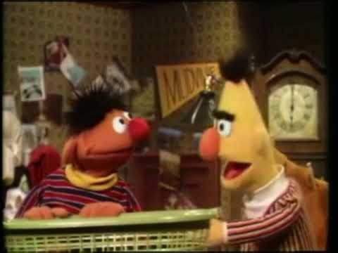 Classic Sesame Street - Ernie's Laundry Full Version HQ 1972