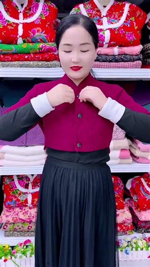 Women Knitted Sweater, Autumn and Winter Color Block Long Sleeve Tassel