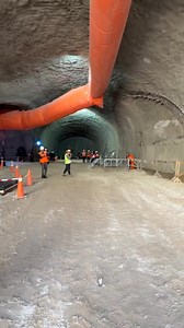 Avances de L7🔧 La Línea 7 lleva un 22% de avance con más de 7 km de túneles excavados. 🚇 La nueva obra tendrá 26 km de recorrido, 19 estaciones y atravesará 8 comunas, de las cuales 3 se incorporan por primera vez a la red: Renca, Cerro Navia y Vitacura. Con la línea terminada, nuestros futuros vecinos podrán ahorrar hasta un 64% de tiempo de viaje en comparación con el transporte en superficie. En 2025 comenzará la construcción de las estaciones, y la obra completa se proyecta para 2028. | Me