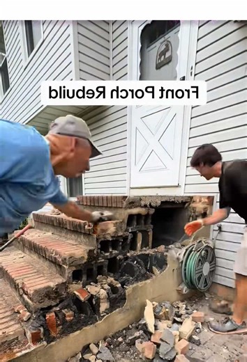 Transforming a Basic Staircase Into a Castle Entrance