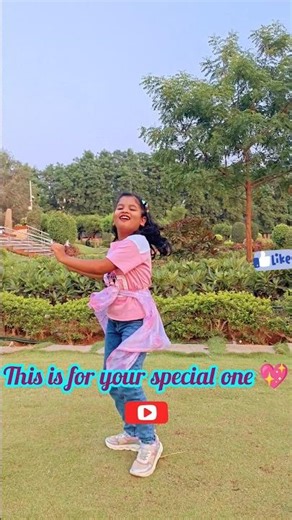 Mehek Ki Cute Dance Dekho To Sahi Aur Comment 🙏 Chori Chori Chup Chup Kar Pyaar Ki Pehli Nazar #cute