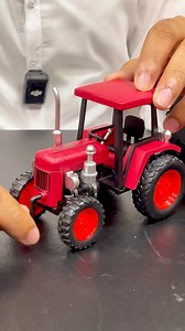 𝗗𝗶𝗲𝗰𝗮𝘀𝘁 𝗩𝗶𝗻𝘁𝗮𝗴𝗲 𝗧𝗿𝗮𝗰𝘁𝗼𝗿 𝗠𝗼𝗱𝗲𝗹 𝗪𝗶𝘁𝗵 𝗟𝗶𝗴𝗵𝘁 & 𝗦𝗼𝘂𝗻𝗱 With realistic lights and sounds, it’s a perfect addition for little farmers and collectors alike. 𝗦𝗵𝗼𝗽 𝗡𝗼𝘄: https://www.toycompany.pk/diecast-vintage-tractor-model-with-light-sound . . . . #VintageTractor #DiecastModel #LightAndSoundFun #ToyCollectors #KidsPlaytime | Toy Company