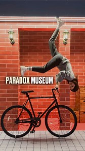 Das Paradox Museum Hamburg hat direkt neben dem Rathaus neu eröffnet ✨ Wart ihr schon da? 😊 📍 Alter Wall 22 #heuteinhamburg #hamburgtipps #hamburg #neueröffnung #neuinhamburg #museum #paradoxmuseum | Heute in Hamburg by Haspa