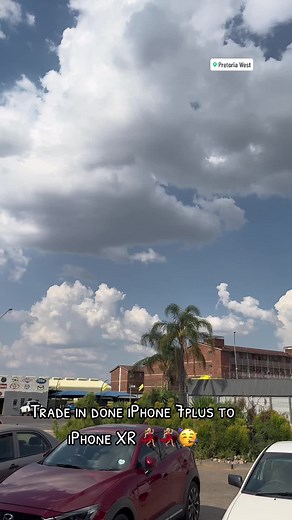 The Boss Tech: Trading iPhone 7 for iPhone XR | 100k TikTok Followers