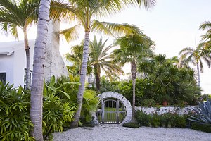 Photos: 'Bermuda Style' House For Sale At $45M - Bernews