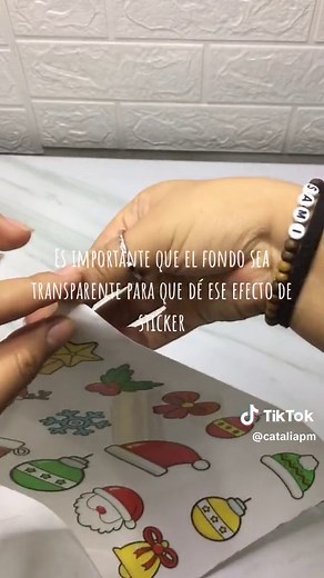 Ya sabias como usar el papel adhesivo transparente? 🤔 Aquí te enseñamos cómo! #papeladhesivo #papeltransparente #navidad #merrychristmas #stickers #impresora #mayorista #pormayor #emprende #aprende #emprendimiento #catalimayorista #tendencia #fyp