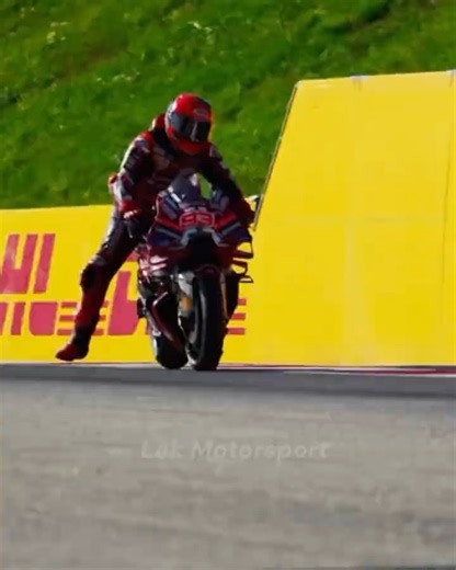 FP.1 Red bullring MM93 #austria #marcmarquez #redbullring #motogp