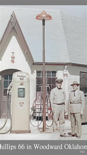 Phillips 66 in Woodward | Old Woodward Cherokee Strip & Oklahoma Historical Photographs