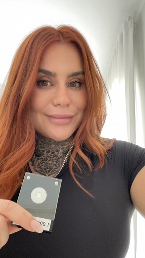 Diamond giveaway 💍 In collaboration with @stormbakerjewellers we are giving you the opportunity to win 1Ct of lab grown VS G colored Diamond a 500$ voucher to have her set as you’d like. To win simply; 1. Follow @findingmilliee & @stormbakerjewellers 2. Like this post 3. Tag a friend so they can enter The more individuals you tag the more entries. And extra entry for sharing to your story (this is only visible if your account is public) Competition will be drawn in a week from today. ⚠️ please 