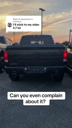 V8’s are great! The sound of the 5,7L V8 Hemi engine never gets old! 😱 #v8 #trucks #hemi