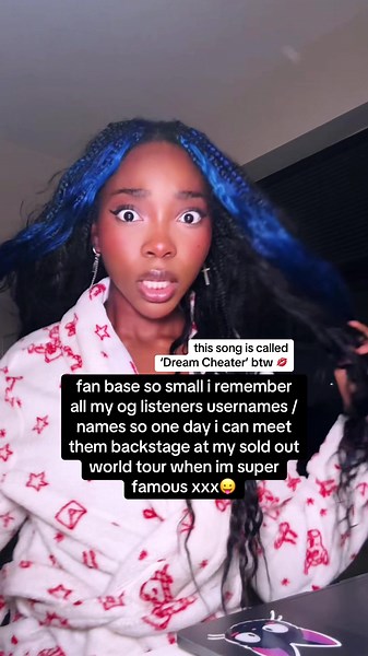 ANGELS (our fandom name) where are youuuu????⭐️💋😭 #foryou #singing #originalsong #newmusic