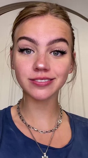 Day to Day Makeup Tutorial by Emma Brooks