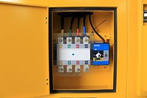 [Hot Item] Motorized ATS with Cabinet Generator Control 380V/400V 400A 630A 3p ATS Panel
