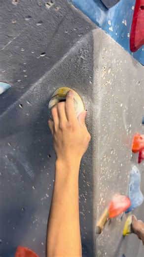 Mastering V5 Bouldering Techniques for Climbers