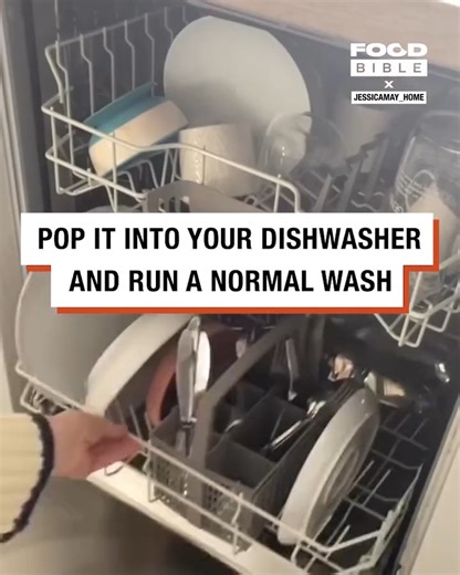 2.6M views · 8.2K reactions | I love a good kitchen cleaning life hack 什✨ | FOODbible | Facebook