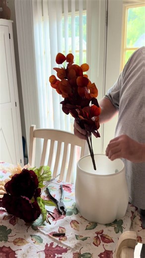 After searching high and low, the boo buckets were found at a random DG. Love that he enjoys the search for the random items I come up with!❤️