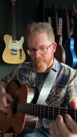 New set of strings for Ullapool Guitar Festival next weekend, my favourite autumn work holiday. The gig which, twenty years ago, changed my life and emboldened me to quit my jobs in order to go self-employed… the show where I first met John Renbourn, Johnny Dickinson, Clive Carroll, Martin Simpson… it’s a heavy deal. At the time of writing, there are a dozen tickets left. Hope to see you there. | John Smith