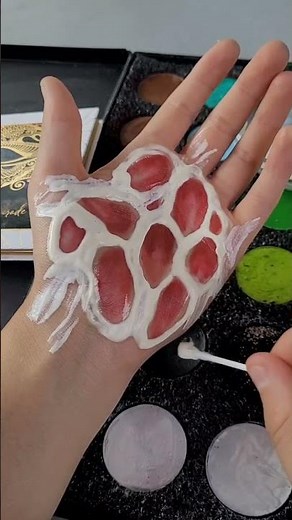 SFX makeup burns for freddy krueger. #makeup #makeuptutorial #halloween #sfx #halloweenmakeup