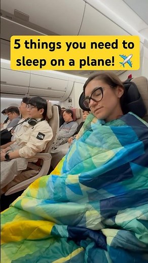 How to get good sleep on a plane! These are the 5 things you need! #travel #traveltips #shorts