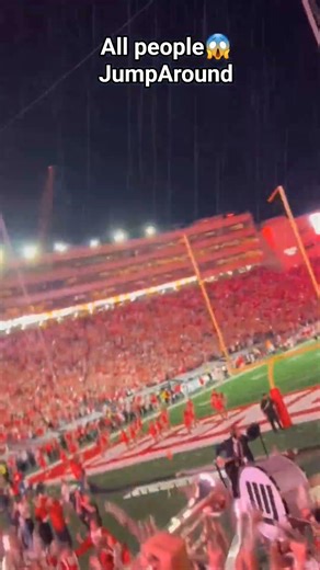 You’re at the CRAZIEST tradition in college football! 👐🔴 #JumpAround