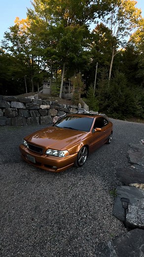 Discover Volvo's Most Underrated Car: The C70 T5M