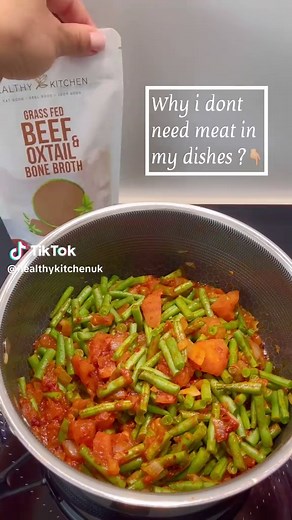 Benefits of Bone Broth: Nutritional and Health Insights