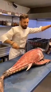 2.5M views · 8.1K reactions | Awesome skills cutting tuna :o | Kwazi Nsele | Facebook