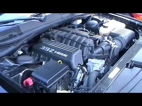 500HP Dodge Challenger SRT8 392 V8 Hemi engine sound