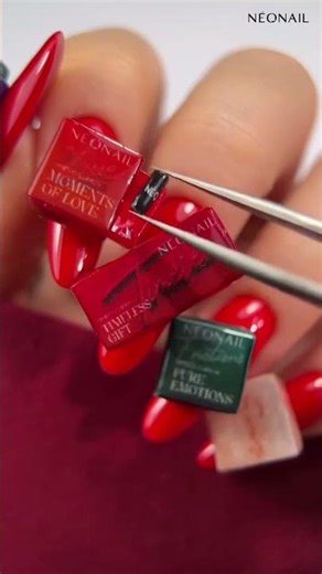 Manicura con los sets navideños de NEONAIL 🤭❤️ #neonail #neonailespaña #nails #manicure