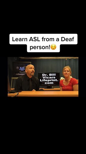 If youd like to learn ASL i recommend Bill Vicars in YouTube and on Lifeprint.com. #billvicars #asl #aslthat #deaf #deaftiktok #signlanguage #fy